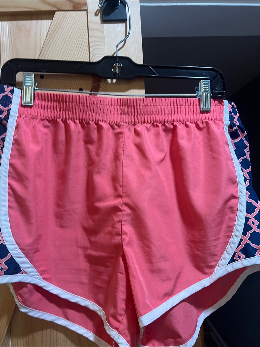 Mud Pie Coral Lounge Shorts with Navy Patterned Side Panels size medium